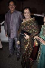 Poonam Sinha, Shatrughan Sinha at Sanjay Leela Bhansali bday bash in Mumbai on 24th Feb 2013 (38).JPG
